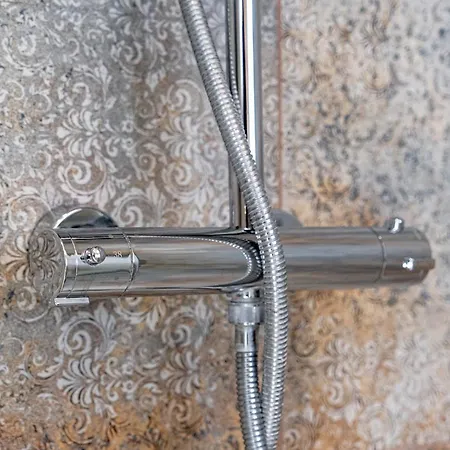 Historic Place With Paid Parking *