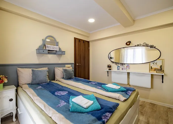 Historic Place With Paid Parking